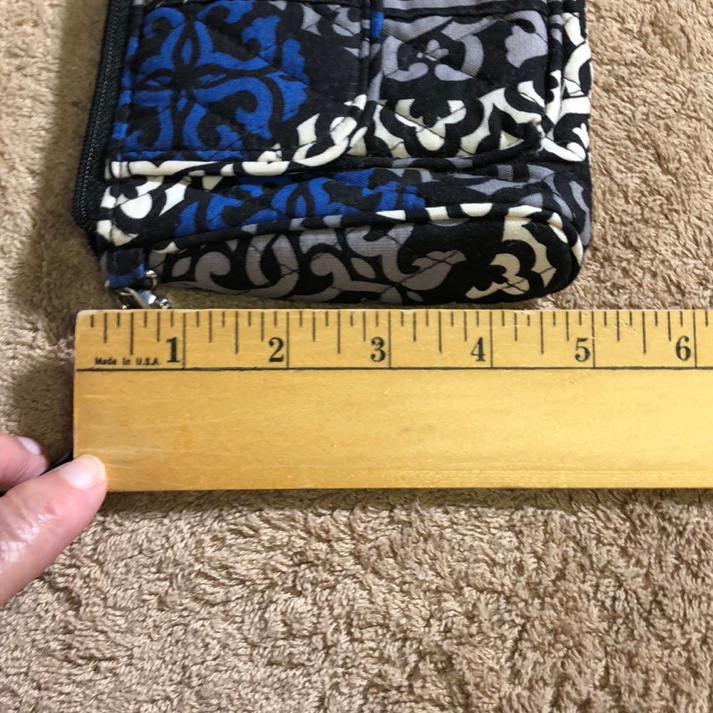 Vera Bradley clutch wristlet. NWOT - Picture 7 of 7
